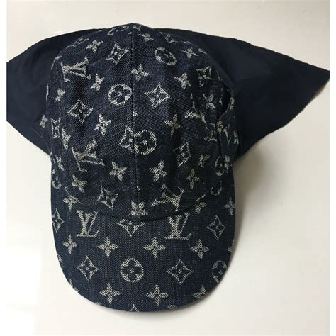 louis vuitton ladies hats.